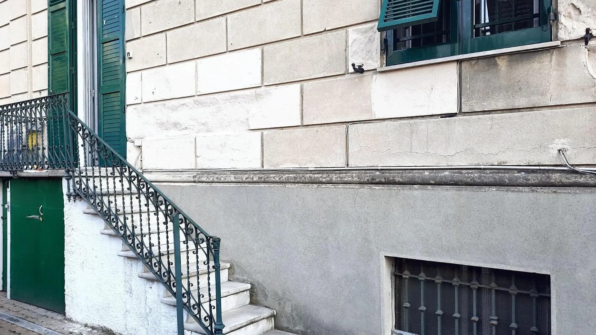 Charming Apartment In Genova 70 M² Parking Included Italy