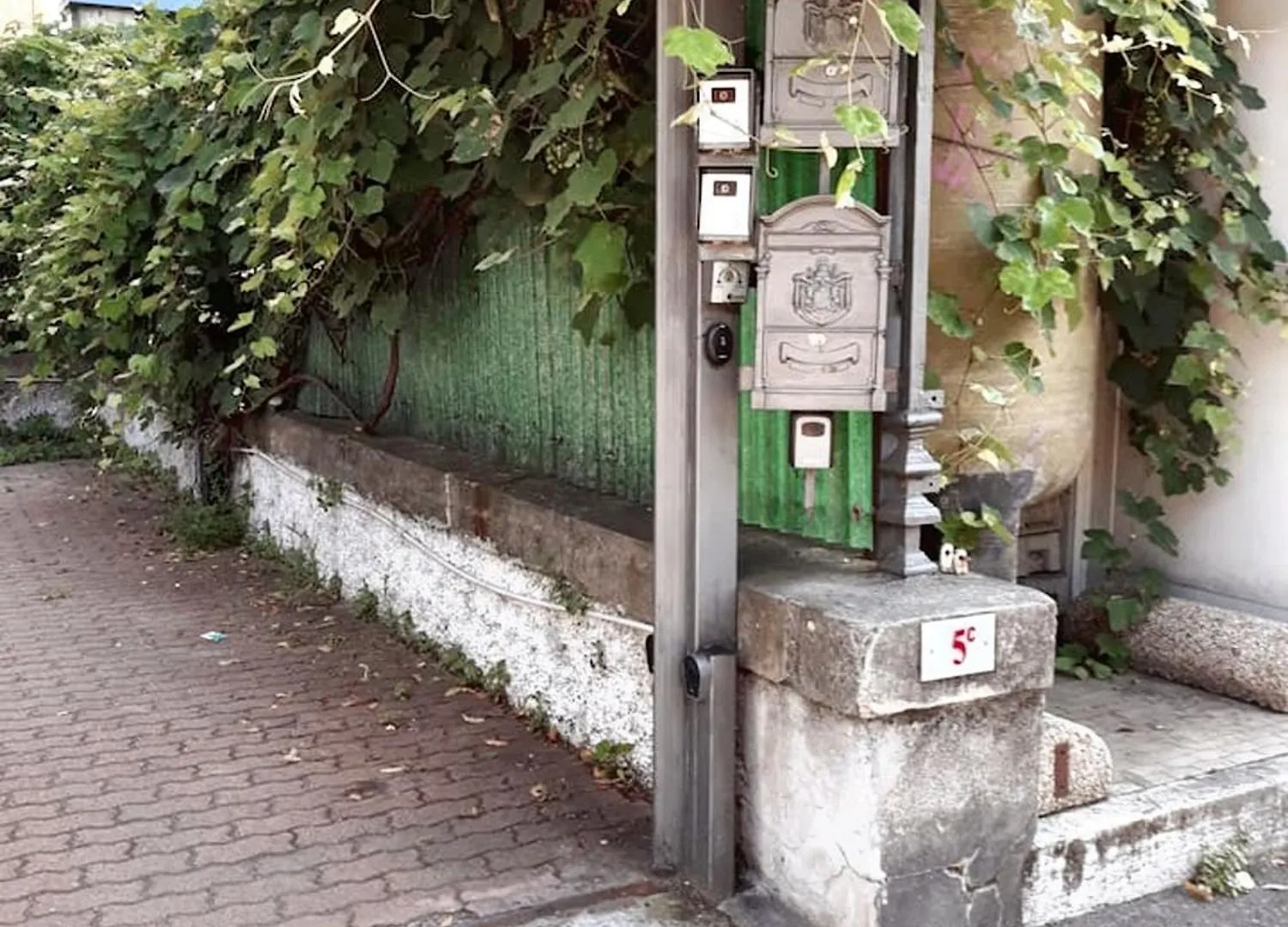 Charming Apartment In Genova 70 M² Parking Included