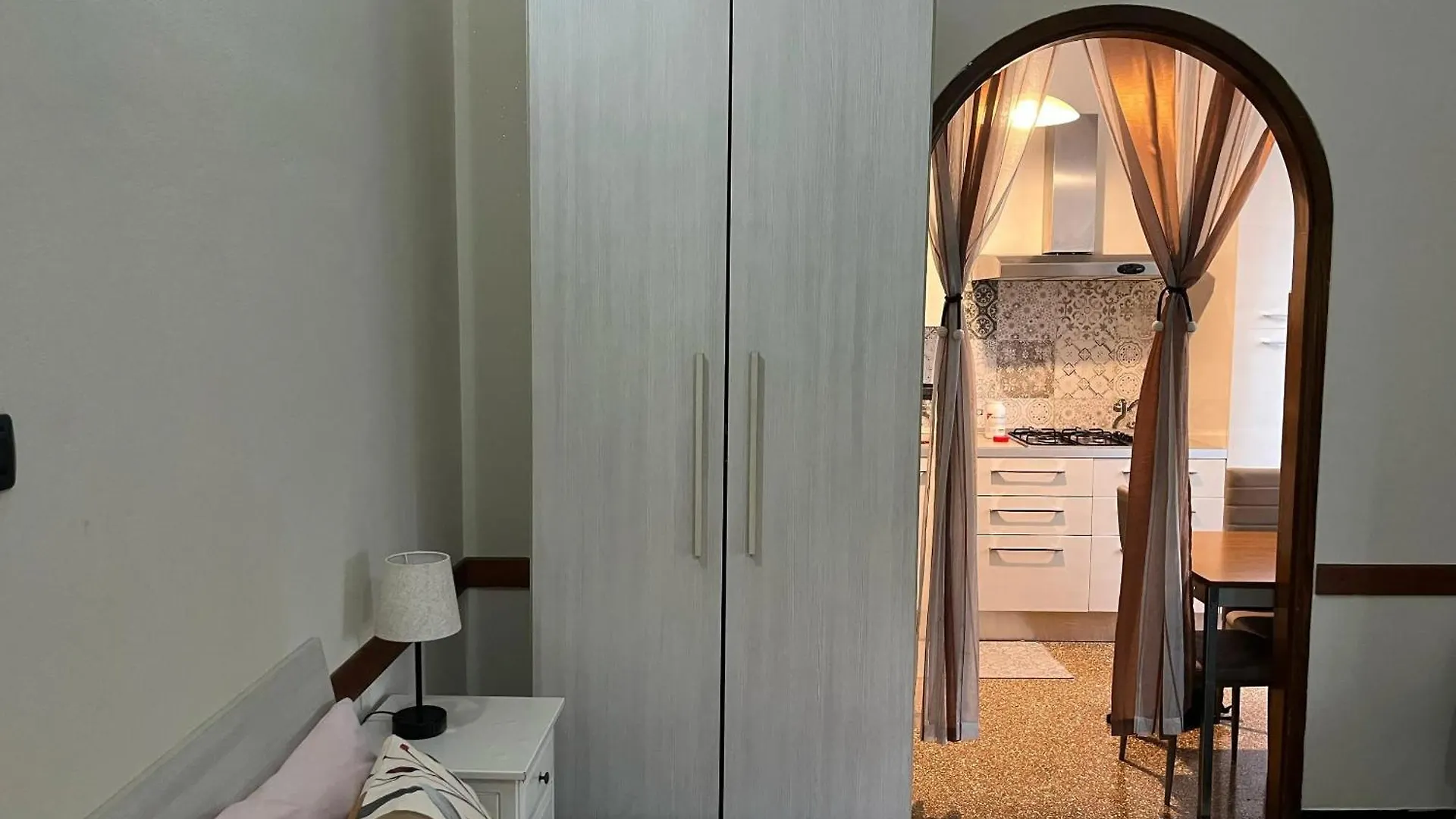 Charming Apartment In Genova 70 M² Parking Included