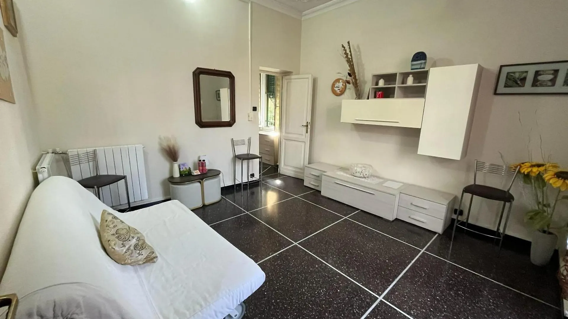 Charming Apartment In Genova 70 M² Parking Included Italy
