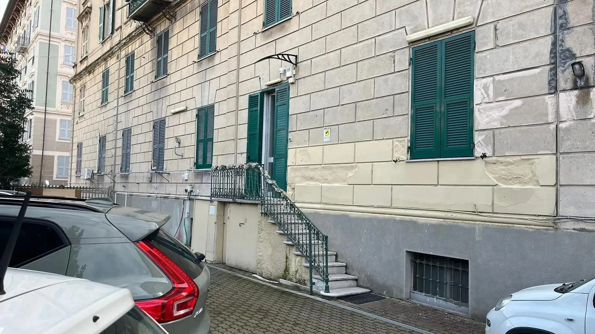 Charming Apartment In Genova 70 M² Parking Included